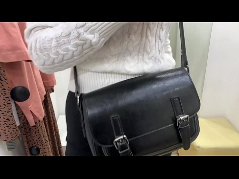 ❤️ Montaj odasında bir yapay penis ile genç orospu FeralBerry kamu mastürbasyon ️❌ Porno bizde ❌️❤